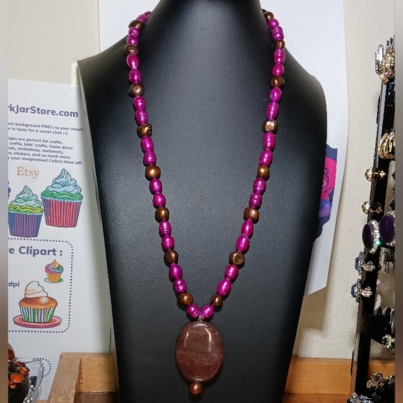 Tahitian Baroque Freshwater Purple Color Pearl 23" Necklace Oval Stone Pendant - Picture 9 of 13